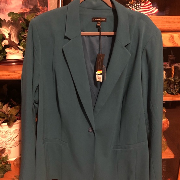 Clothing from closet purge - Picture 5 of 16